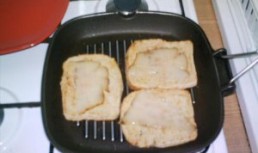 Bruschetta cu Lardo (slaninuta afumata) si usturoi