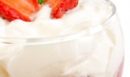 Capsuni cu crema de vanilie