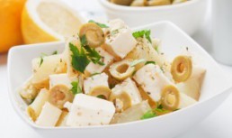 Cartofi la cuptor in stil mediteranean