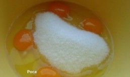 Chec cu fistic si cacao