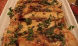 Chicken Piccata(piept de pui cu unt,lamaie,capere)