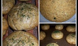 Chifle cu branza si verdeturi--reteta cu continut scazut de gluten