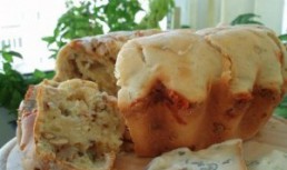 Ciambella gorgonzola e noci