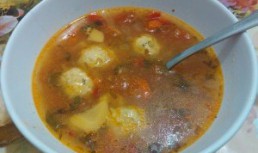 Ciorba de perisoare de peste