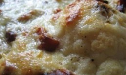 Conopida gratinata cu cartofi si sunculita