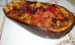Corabioare din vinete cu legume la cuptor