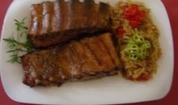 Costite picante la cuptor cu varza calita