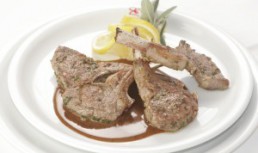 Cotlete de miel in sos de miere cu balsamico