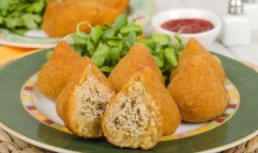 Coxinha - crochete de pui