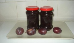 Gem cu prune si nuci