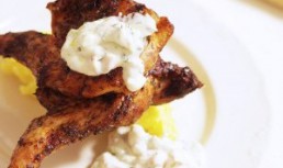 Iepure barbeque cu tzatziki