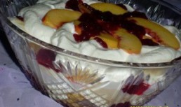 Melba cu nectarine