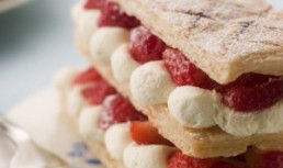 Mille-feuille cu capsuni