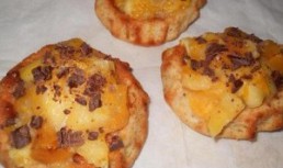 Mini tarte cu mar si portocala