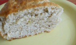 Paine cu cartofi si patrunjel