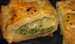 Pateuri cu ricotta si spanac