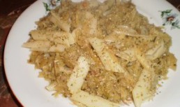 Penne cu varza acra