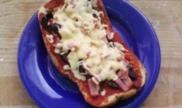 Pizza pe paine
