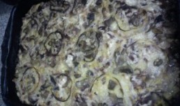 Pizza salami cu aluat de clatite