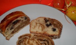 Placinta cu alune si ciocolata
