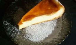 Placinta cu fructe si crema de vanilie