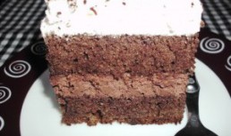 Prajitura cu blat de ciocolata si ganache