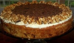 Prajitura cu ricotta si nuci