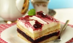 Prajitura delicioasa cu fructe