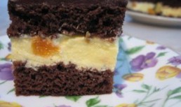 Prajitura Racoroasa cu mascarpone si piersici
