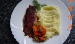 Rata la cuptor (cu morcovi caramelizati in miere)