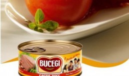 Rosii coapte, umplute cu carne de porc Bucegi