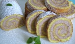 Rulada cu crema cappuccino