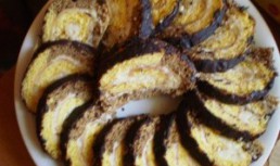 Rulada cu crema de banane