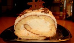 Rulada Cu Crema De Lamaie