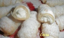 Rulouri Cu Crema