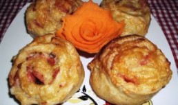 Rulouri de pizza din aluat de foietaj