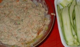 Rulouri de zucchine cu carne tocata