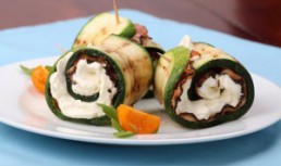 Rulouri de zucchini cu branza
