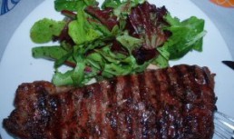 Salata de frunze tinere