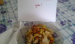 Salata de legume cu piept de pui