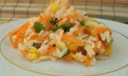 Salata de orez cu morcovi