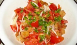 Salata de rosii cu paine (reteta spaniola)
