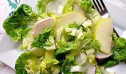 Salata verde cu mere si napi