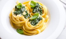Spaghete cu spanac