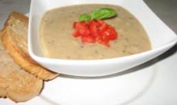 Supa crema de fasole