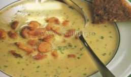 Supa crema de galbiori cu verdeata