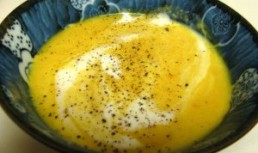 Supa crema de pepene galben