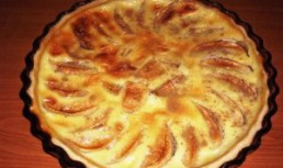 Tarta alsaciana cu mere
