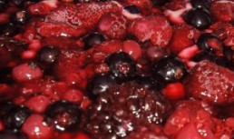 Tarta cu amestec de fructe de padure