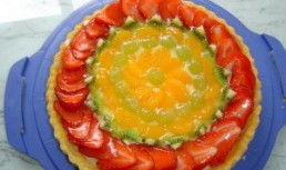 Tarta cu fructe si crema de vanilie